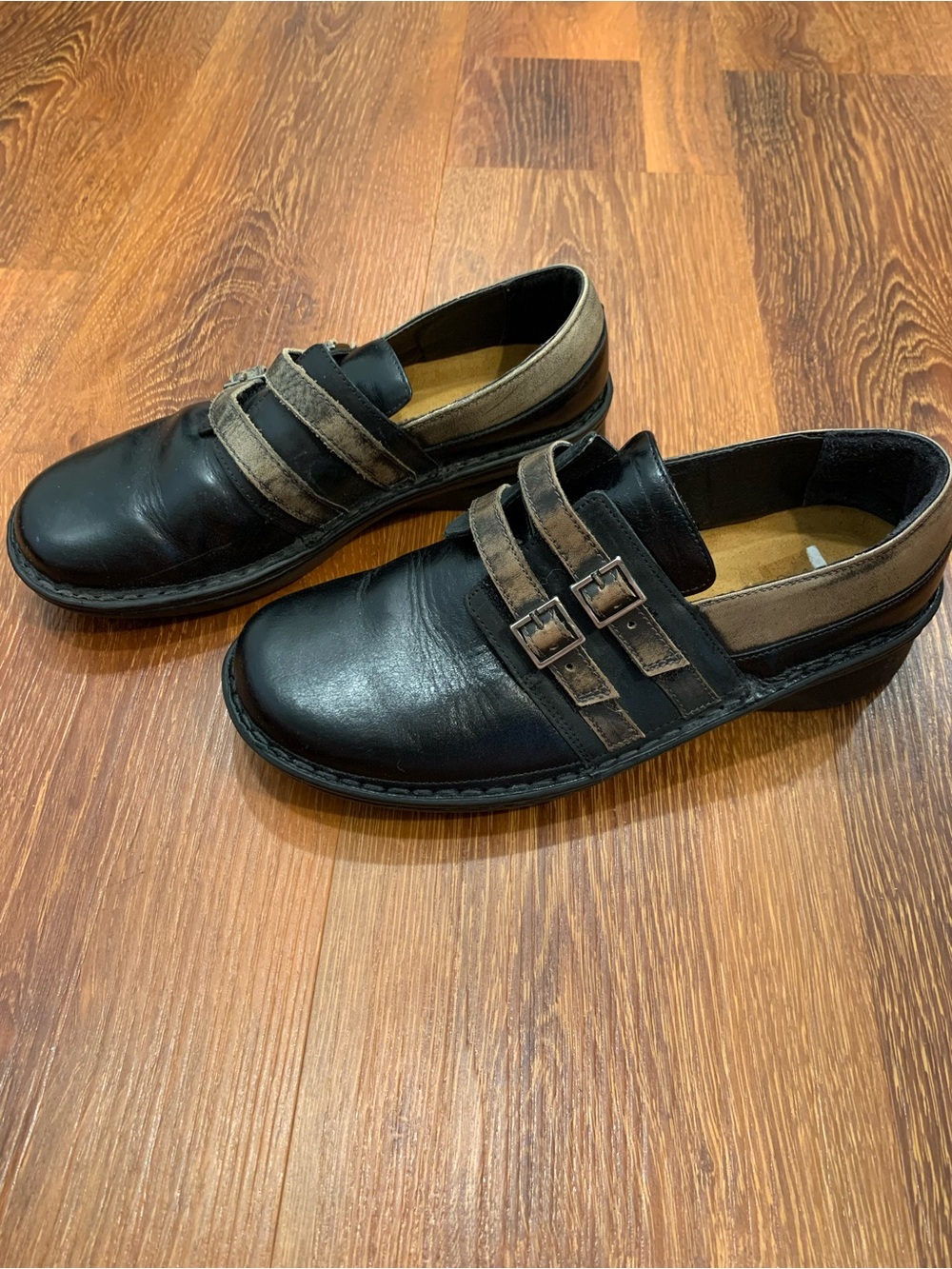 NAOT Celesta Loafer Slip-On Comfort Shoe Women's 7 Black Brown Dark Academia - Picture 6 of 9